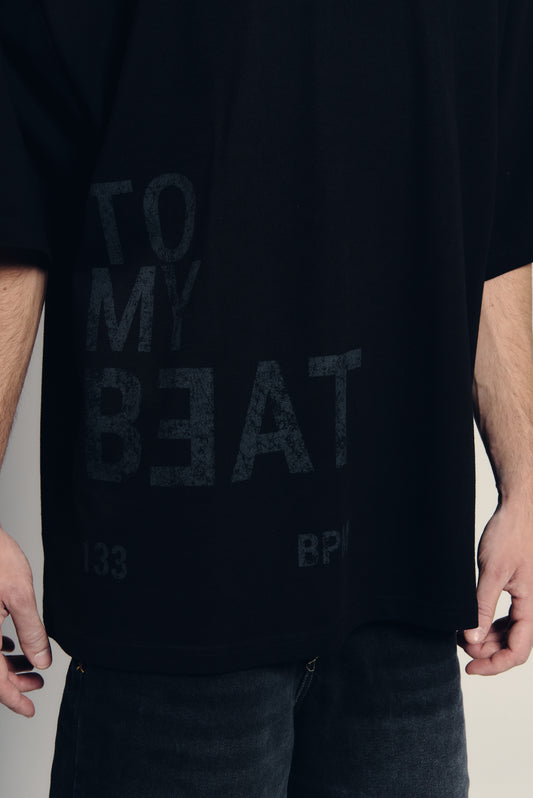 TO MY BEAT Oversized Tee